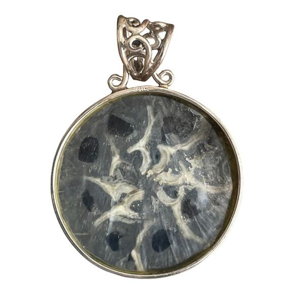 Sterling silver 925  PENDANT SHELL - Picture 2 of 3